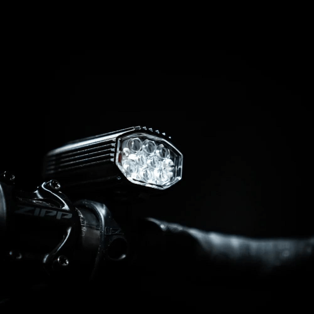 Lezyne Handlebar Lights Lite Drive 1200+ / KTV Drive Pro+ Pair LZ1LED16PV737